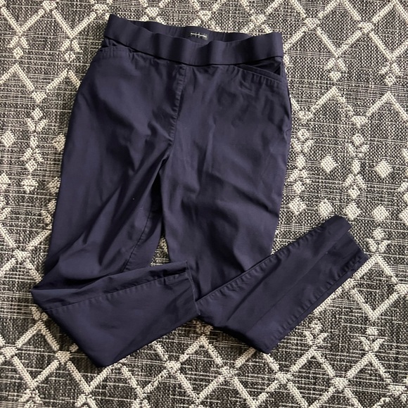 Worthington skinny pull on pants - Picture 2 of 4